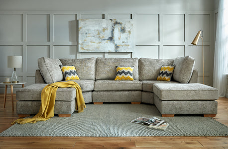 1 Centre Armless (40”) + 2 Wedges + 2 Stools